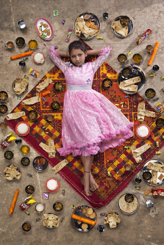 Хлеб наш насущный: Удивительный фотопроект Грегга Сегала о рационах детей разных народов