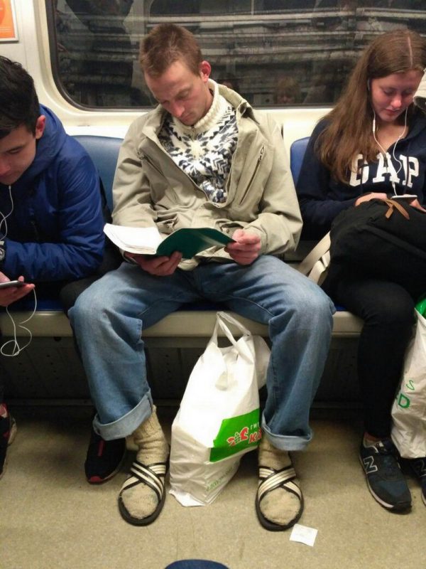Стильно, модно, молодіжно: прикольні пасажири метро
