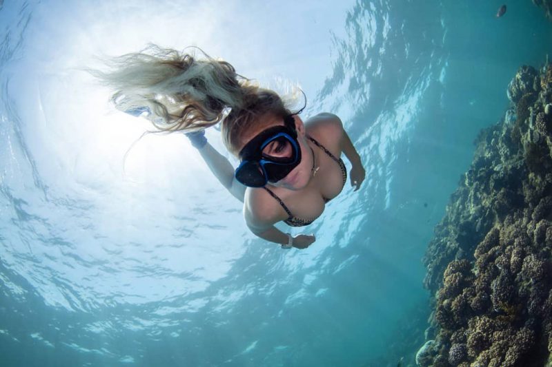 Фотография: Все называют ее снимки фотошопом, но они реальны: удивительные кадры дайвера и подводного мира №2 - BigPicture.ru