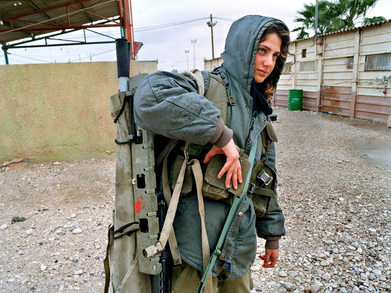 Фотография: Девушки армии Израиля: особый взгляд на женщин-воинов в фотоработах Рэйчел Папо №18 - BigPicture.ru
