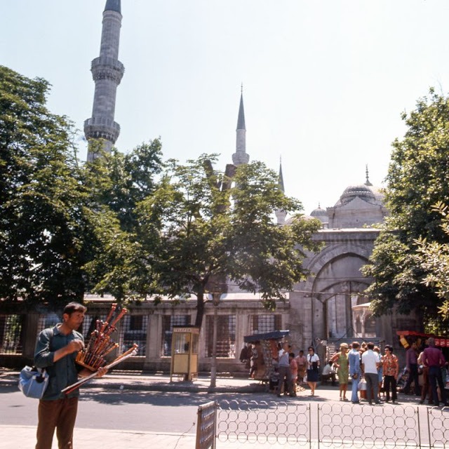 Фотография: Стамбул — город контрастов: 30 цветных снимков уличной жизни 70-х годов №30 - BigPicture.ru
