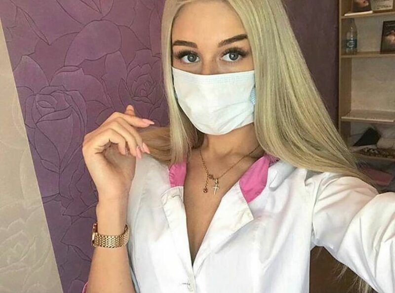 Фотография: С таким медперсоналом и болеть не страшно: 16 фото красоток в белых халатиках №14 - BigPicture.ru