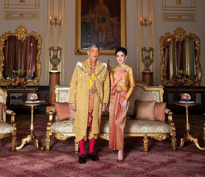 Фотография: Король Таиланда женился на генерале (второй раз за год) №3 - BigPicture.ru