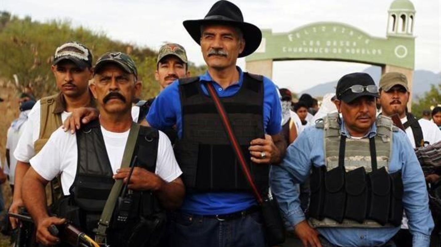 Фотография: Гражданская война в Мексике: как простые граждане громили наркокартели №4 - BigPicture.ru