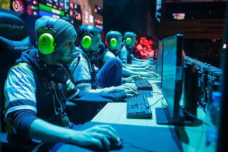 Фотография: Легко ли зарабатывать играючи: как живут киберспортсмены-миллионеры №3 - BigPicture.ru