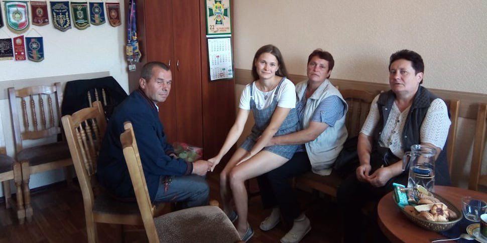 Фотография: Семья из Беларуси воссоединилась с пропавшей дочерью спустя 20 лет после ее исчезновения №5 - BigPicture.ru