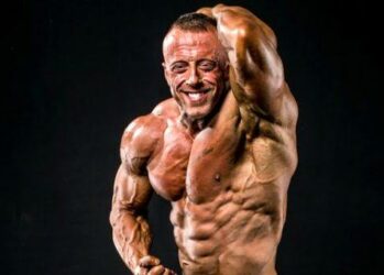 Смерть от стероидов: 37-летний бодибилдер умер от употребления опасных для здоровья препаратов