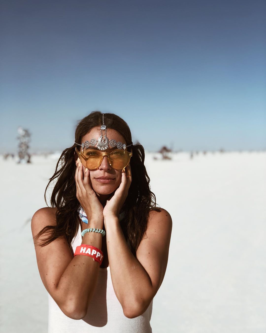 Фотография: 35 фото горячих девушек с не менее горячего фестиваля Burning Man-2019 №10 - BigPicture.ru