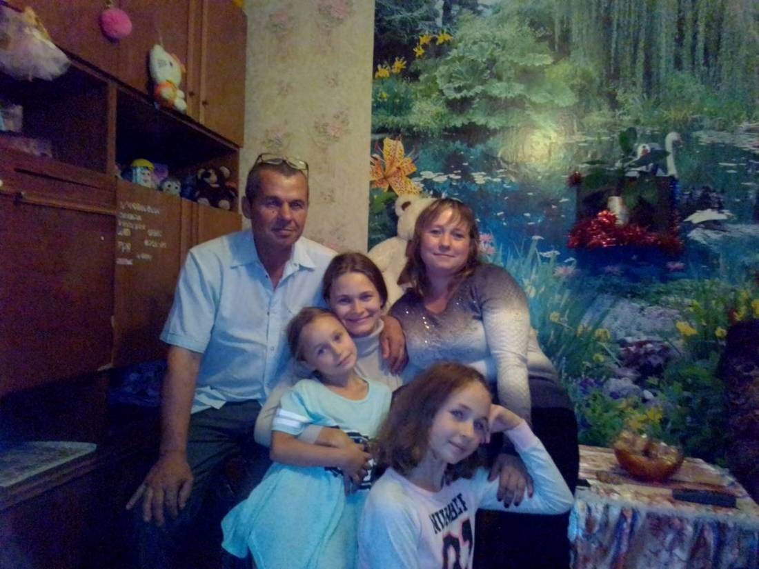 Фотография: Семья из Беларуси воссоединилась с пропавшей дочерью спустя 20 лет после ее исчезновения №7 - BigPicture.ru