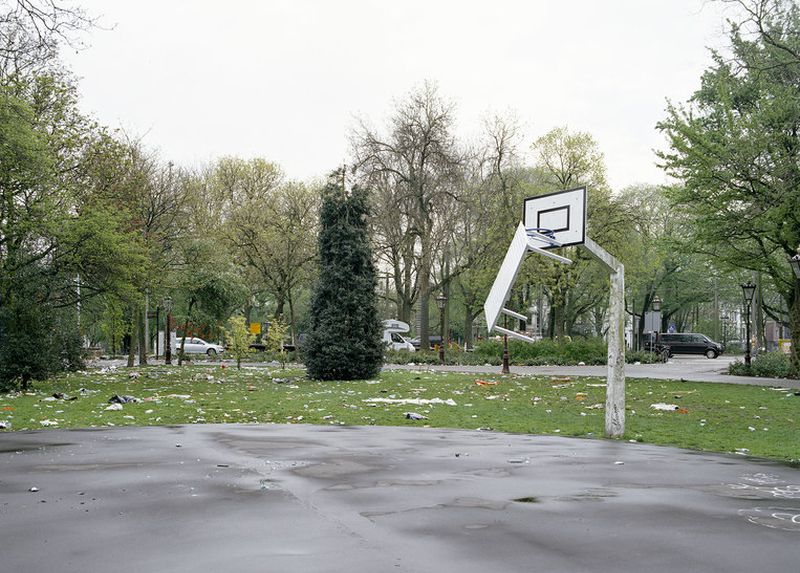 Фотография: Как выглядят места, где только что закончился праздник №1 - BigPicture.ru