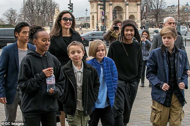 Фотография: Новые перспективы: Анджелина Джоли откровенно рассказала, как ее изменили дети №2 - BigPicture.ru
