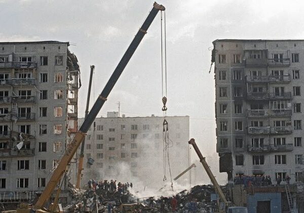 К годовщине взрыва жилого дома на улице Гурьянова в Москве