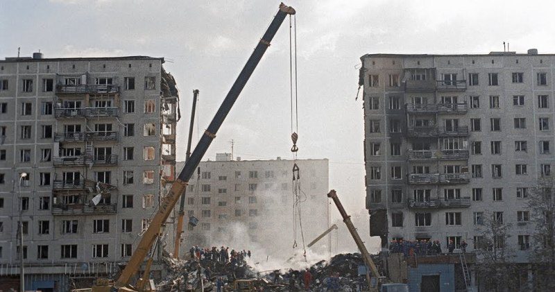 Фотография: К годовщине взрыва жилого дома на улице Гурьянова в Москве №1 - BigPicture.ru