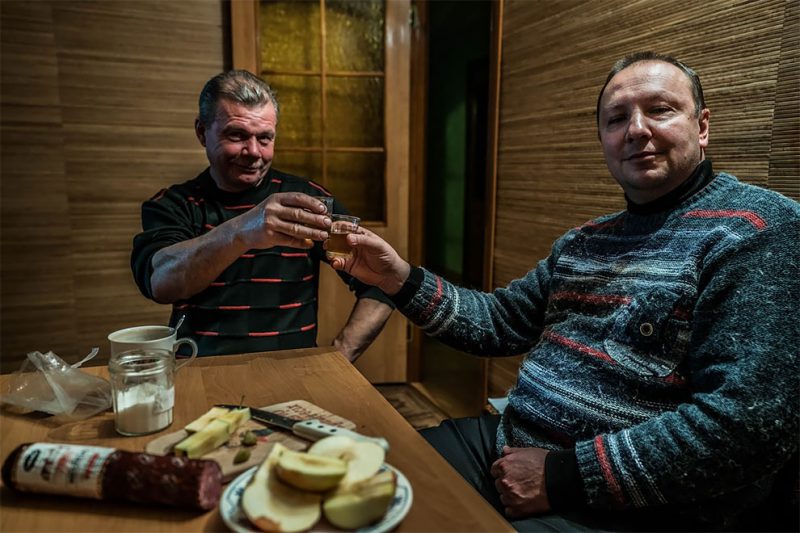 Фотография: Как сейчас живут люди, отказавшиеся уехать из Чернобыльской зоны отчуждения №22 - BigPicture.ru