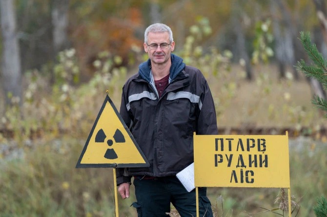 Фотография: Лучи доброты: ученый из США пожертвовал карьерой ради спасения брошенных собак в Чернобыле №6 - BigPicture.ru