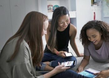 Уже через год на смену SMS могут прийти RCS-сообщения. Чем они лучше?