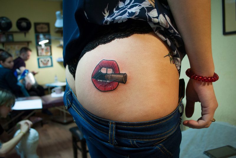 Фотография: Женские интимные татуировки: что вы хотели о них знать, но стеснялись спросить №3 - BigPicture.ru
