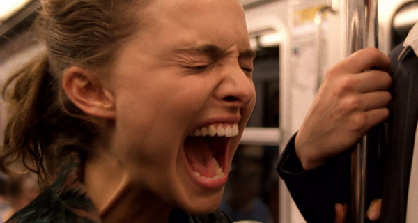 10 бестактных вопросов, которые раздражают всех женщин