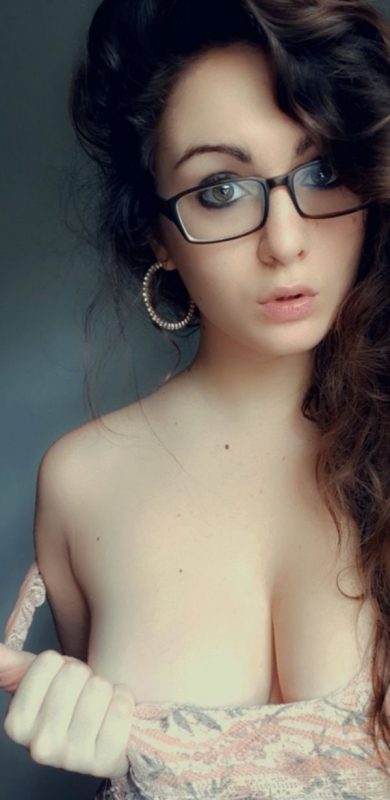Фотография: Девушки в очках — невероятно сексуальны! И вот 30 доказательств №6 - BigPicture.ru