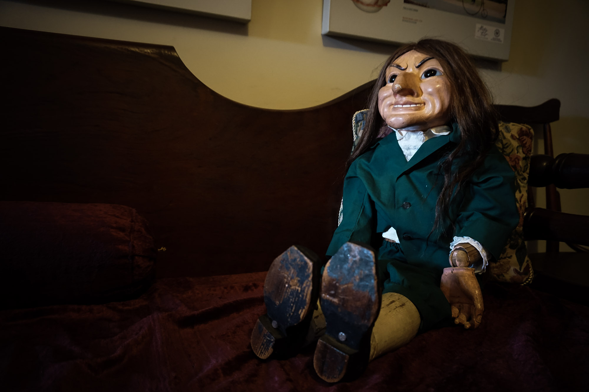 Фотография: Кукла Летта: история одержимой игрушки, которую смастерила румынская ведьма №5 - BigPicture.ru