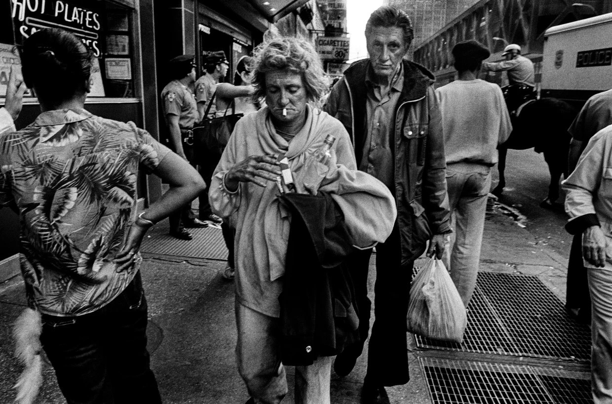 Фотография: Черно-белая реальность Нью-Йорка 80-х на фотографиях Брюса Гилдена №4 - BigPicture.ru