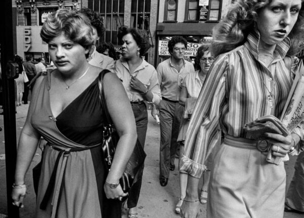 Черно-белая реальность Нью-Йорка 80‑х на фотографиях Брюса Гилдена