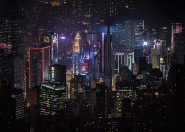 Головокружительно: 25 потрясающих аэроснимков самых красивых мегаполисов мира от Райана Купманса
