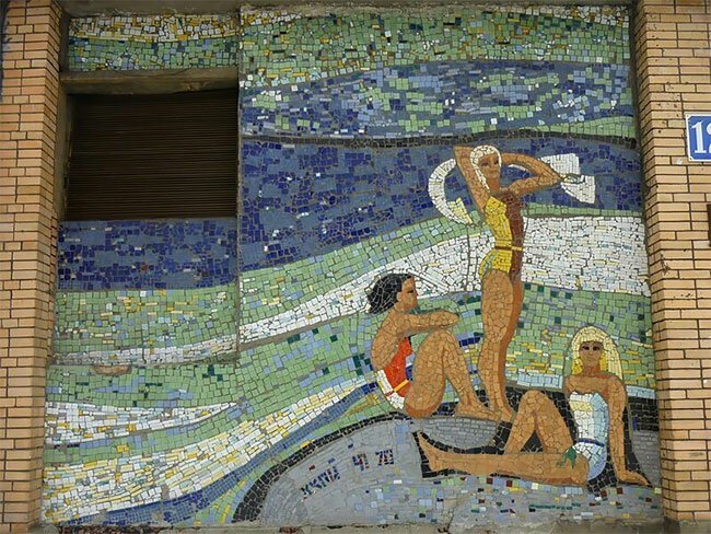 Фотография: Уникальные мозаики, сохранившиеся со времен Советского Союза №7 - BigPicture.ru