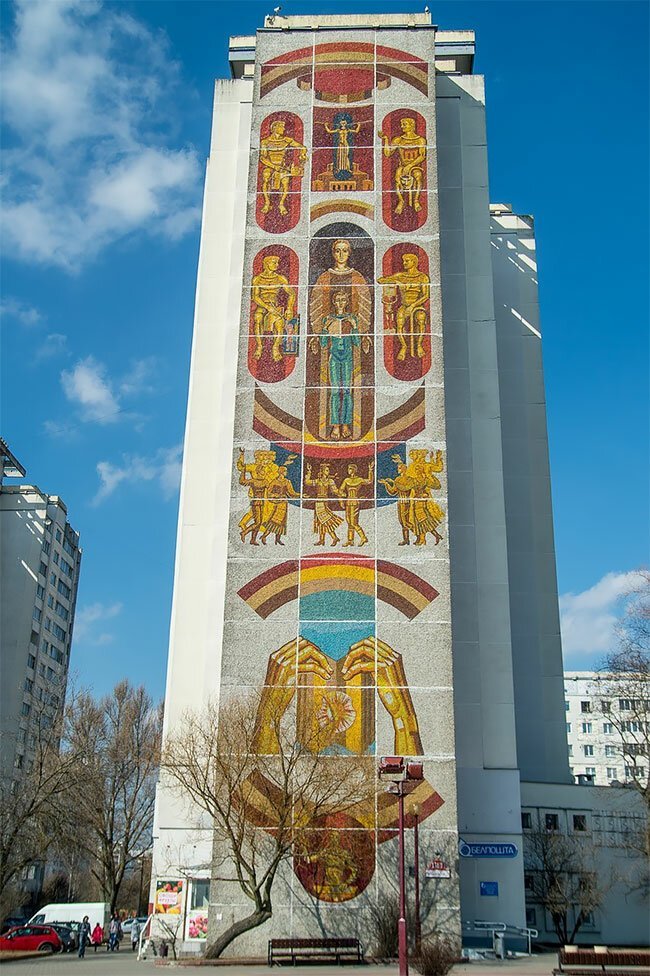 Фотография: Уникальные мозаики, сохранившиеся со времен Советского Союза №50 - BigPicture.ru