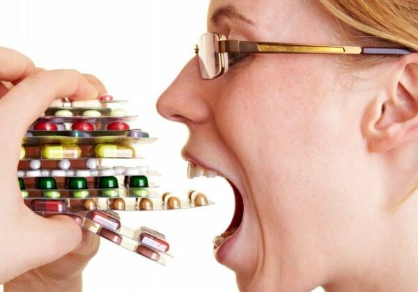 Почему привычные нам лекарства из домашней аптечки таят в себе опасность