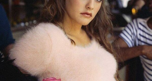 Ностальгическая подборка фото знаменитостей из 90-х