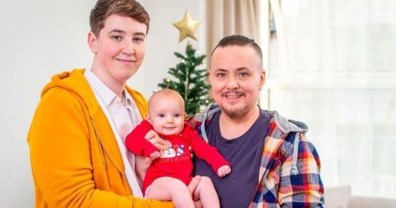 Фотография: Трансгендер помог родить ребенка трансгендеру от трансгендера №1 - BigPicture.ru