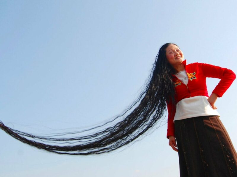 Фотография: Топ-10 обладателей самых длинных волос в мире №1 - BigPicture.ru