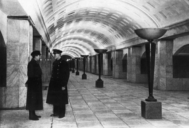 Фотография: Как выглядел московский метрополитен в 1935 году №29 - BigPicture.ru