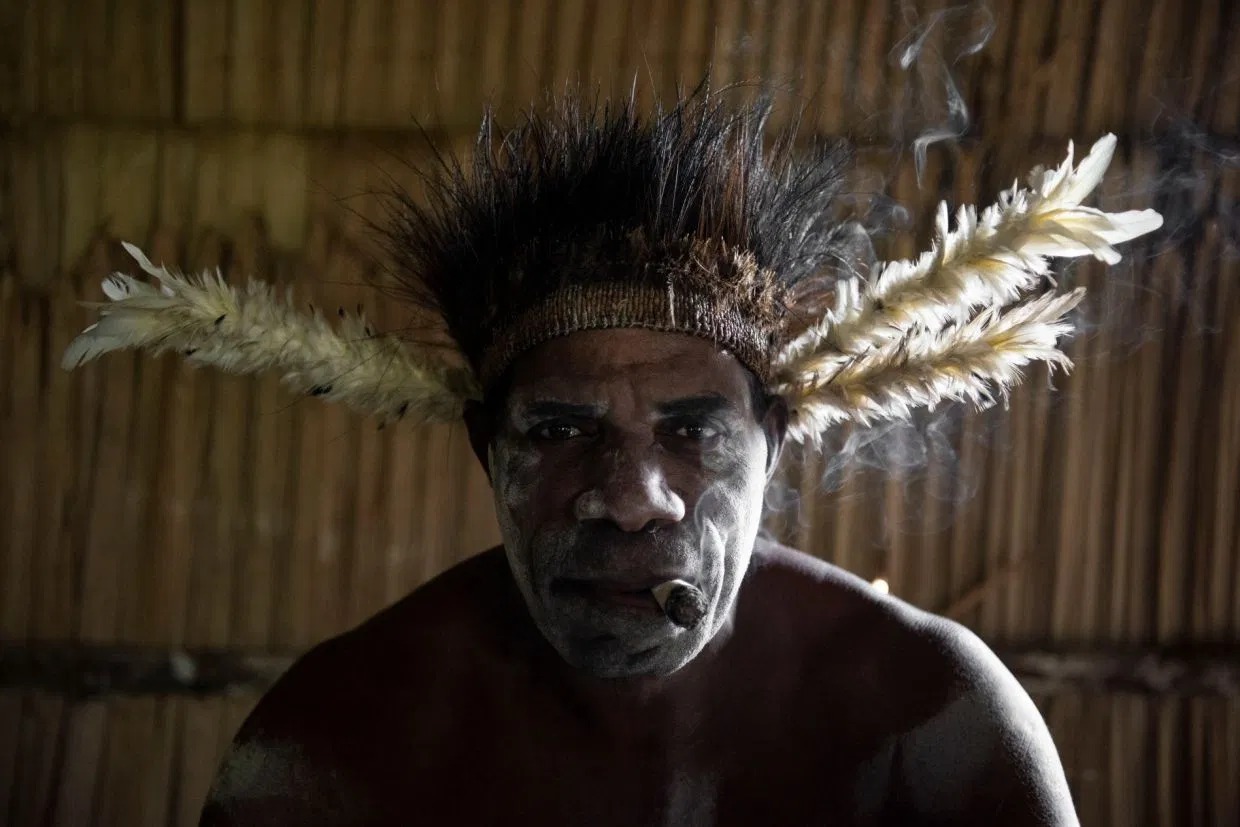 Фотография: Племя людоедов изнутри: каннибалы из Новой Гвинеи, которые съели Рокфеллера 60 лет назад №1 - BigPicture.ru
