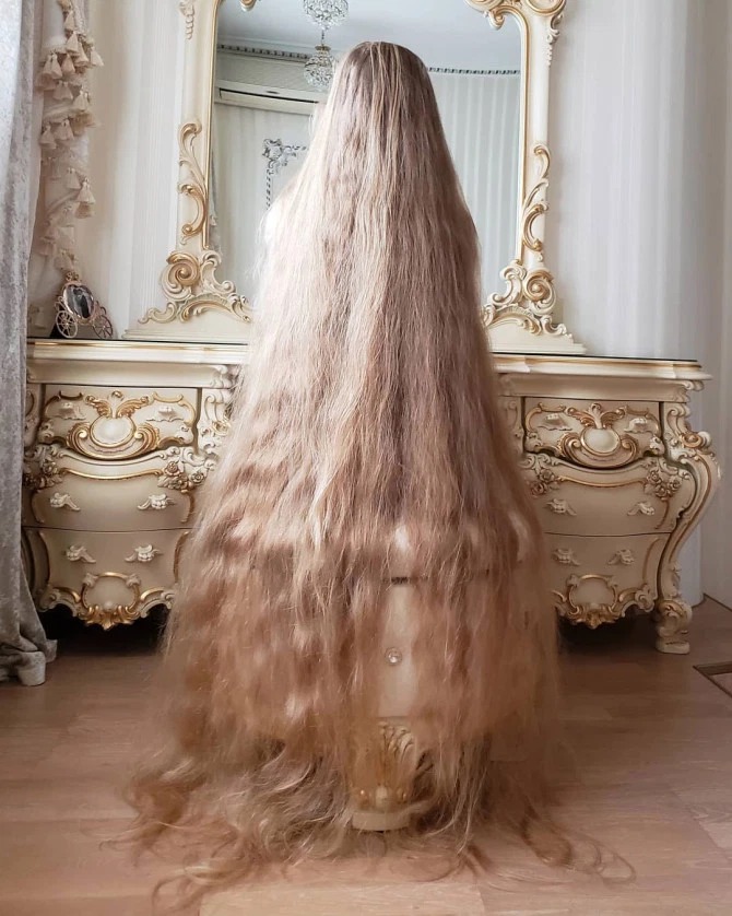 Фотография: Коса-краса: длинноволосая украинка стала объектом вожделения тысяч мужчин №5 - BigPicture.ru