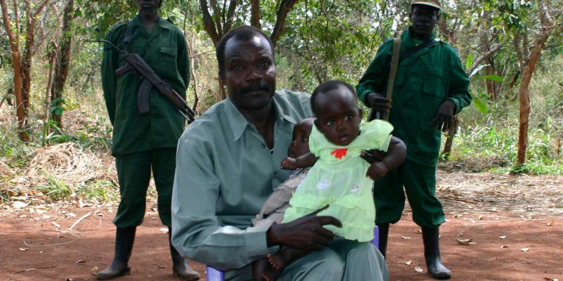 Фотография: Безумный Гитлер из Уганды Джозеф Кони и его Господня армия детей-маньяков №9 - BigPicture.ru