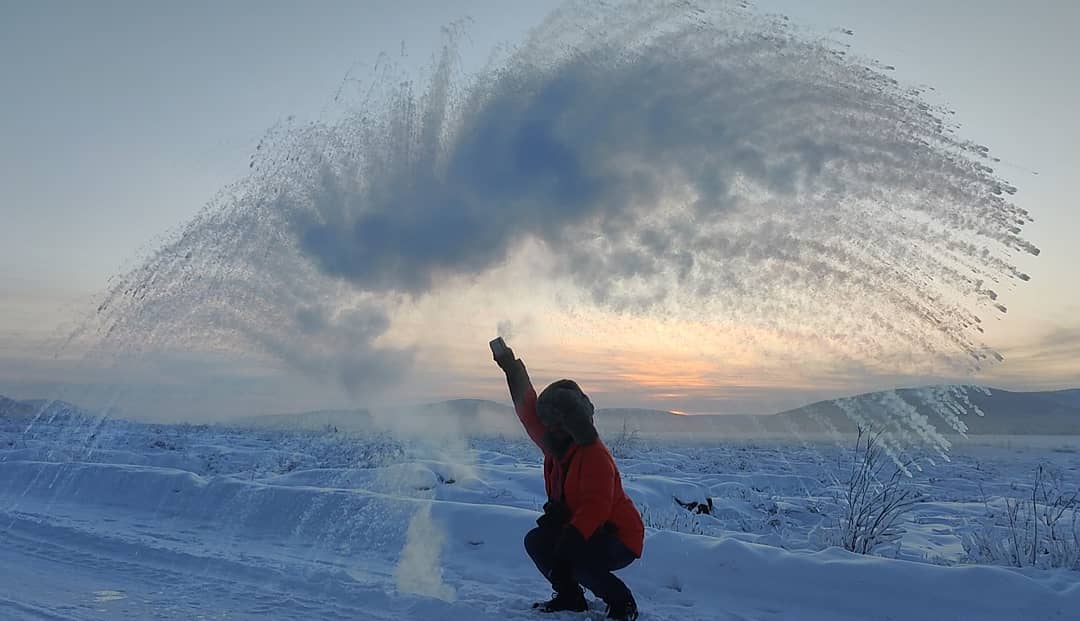 Фотография: 15 морозных фотографий из Якутии, где температуры в этом году достигали 60 градусов по Цельсию №6 - BigPicture.ru