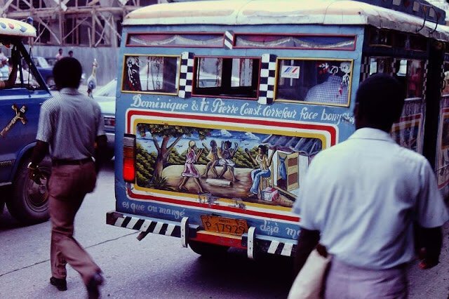 Фотография: 31 цветная фотография, документирующая жизнь Гаити в 1970-е №9 - BigPicture.ru