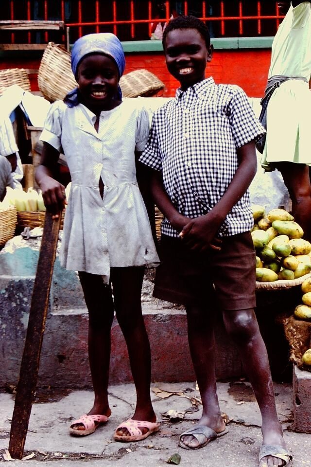 Фотография: 31 цветная фотография, документирующая жизнь Гаити в 1970-е №20 - BigPicture.ru