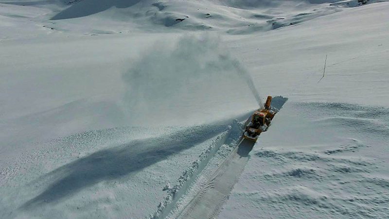 Фотография: Как Tinder спас туристов из снежного плена в Норвегии №3 - BigPicture.ru