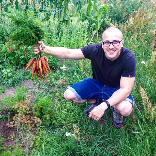 Фотография: Идет охота на морковь, или Огородники со своими славными трофеями №16 - BigPicture.ru