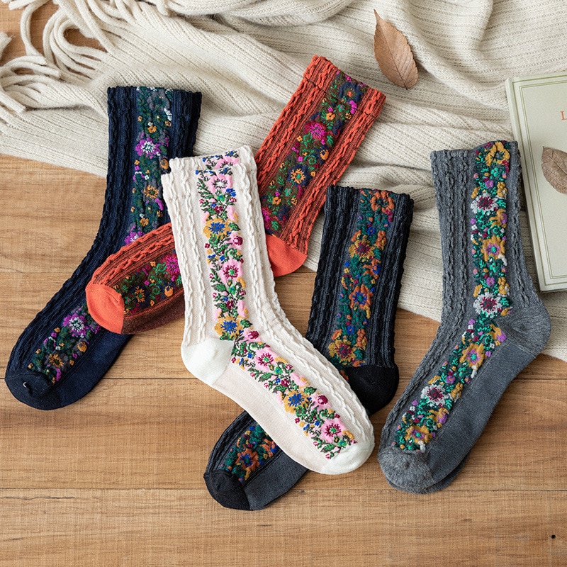 Фотография: 15 стильных носков с принтом дешевле 100 рублей №12 - BigPicture.ru