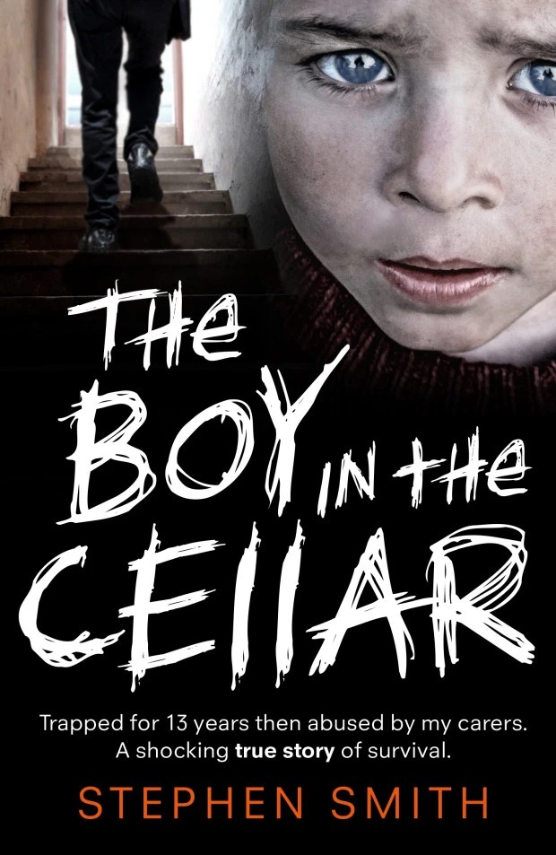 Мальчик в подвале: история подростка, пережившего 17 лет заточения и насилия от рук родителей и священников