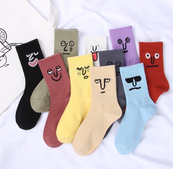 Фотография: 15 стильных носков с принтом дешевле 100 рублей №5 - BigPicture.ru