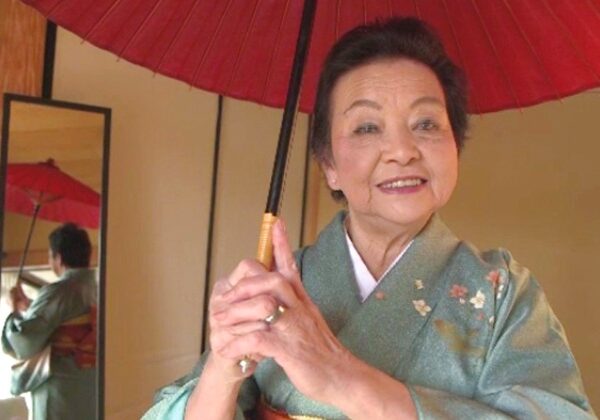 Бабушка легкого поведения: японка начала сниматься в порно в 81 год