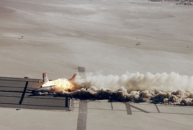 Фотография: Как НАСА взорвали Боинг, чтобы изучить крушение самолета снаружи и изнутри №7 - BigPicture.ru