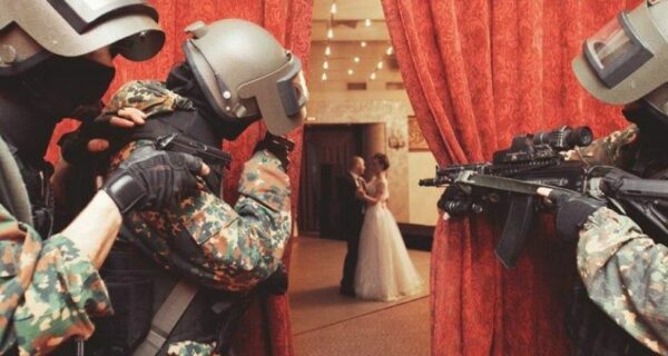 Роман с «коксом», или Зачем российским невестам подбрасывают наркотики