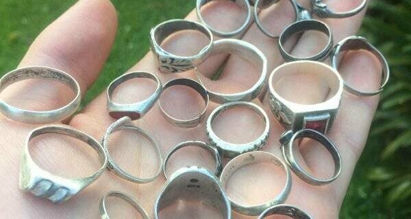 18 человек, которые нашли сокровища с помощью металлоискателя