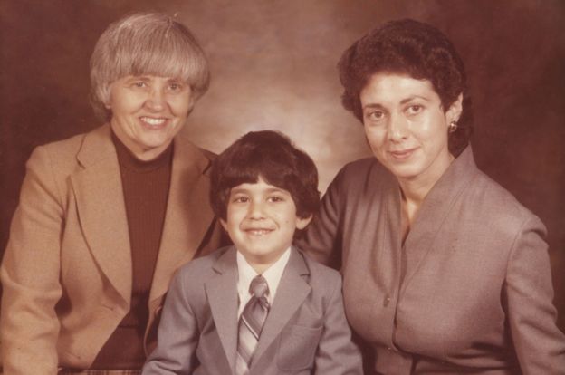 Замуж за свою маму: история необычной семьи из Калифорнии